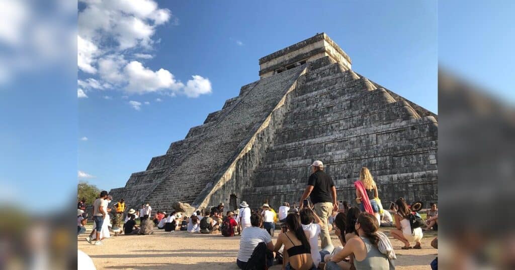 Miles disfrutan el fenómeno del equinoccio de primavera en Chichén Itzá ...
