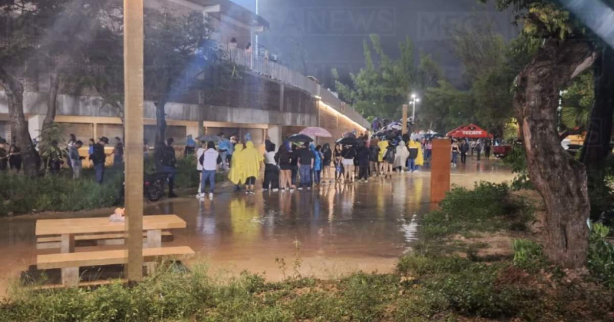 Concierto de Carín León en Cancún se pospuso por el clima