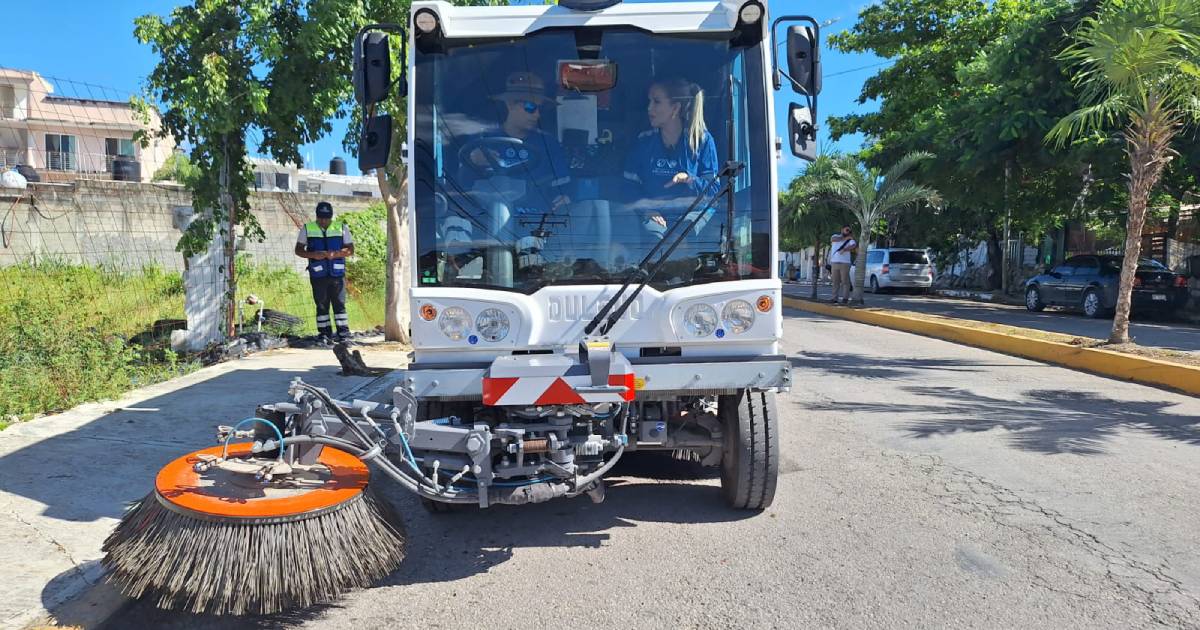 Realizan con éxito programa Barrido Mecánico en Solidaridad