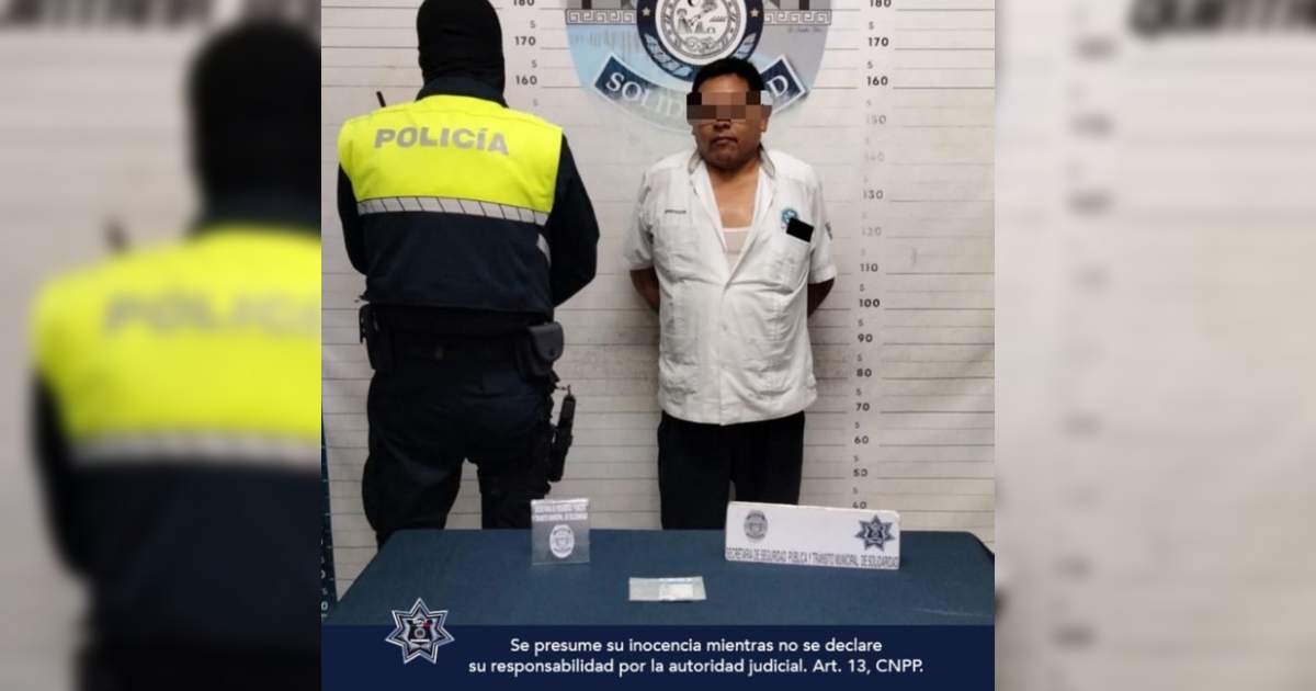 Taxista de Playa del Carmen detenido con licencia de conducir falsa