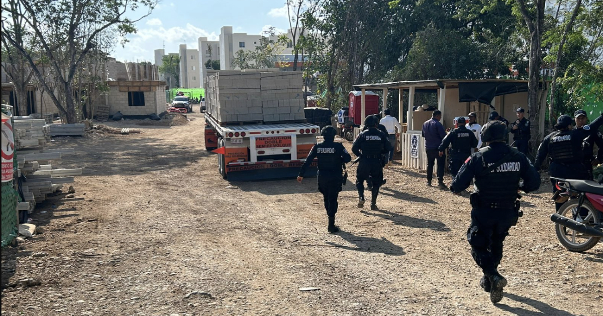 Ataque a una obra en construcción de Playa del Carmen deja un muerto y un herido