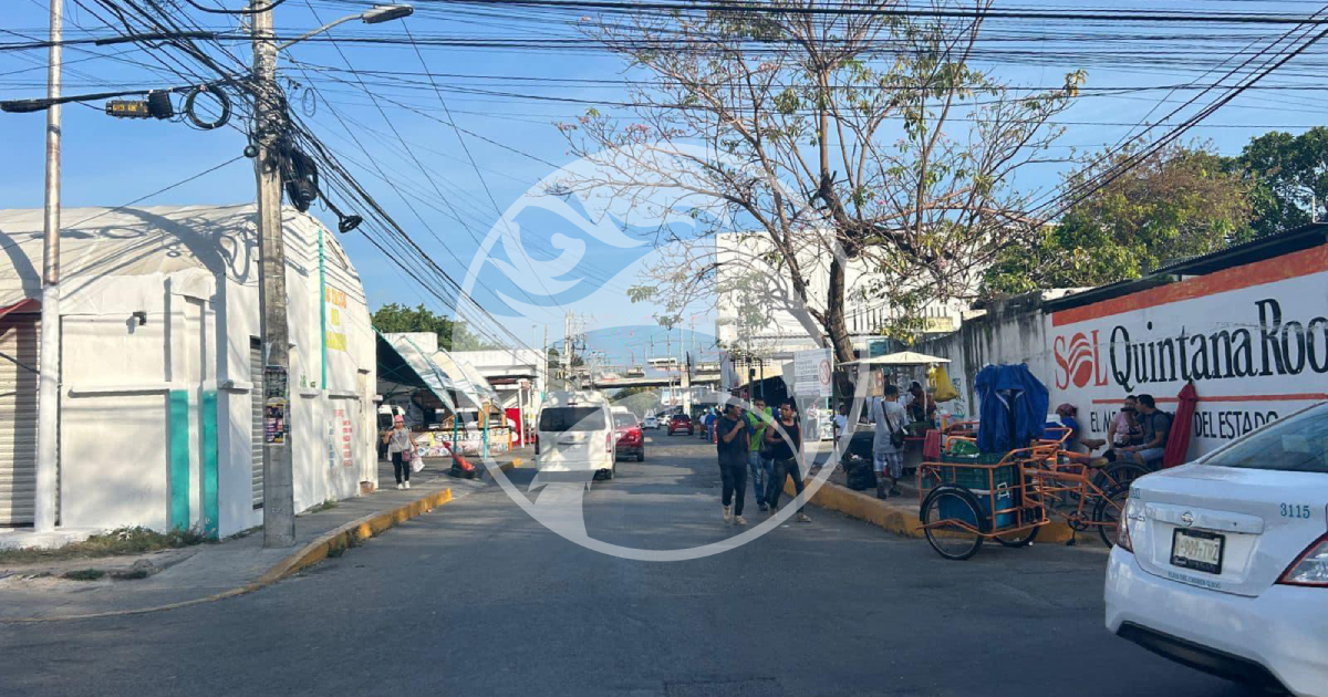 Matan a mujer afuera de la terminal foránea de las vans en Playa del Carmen