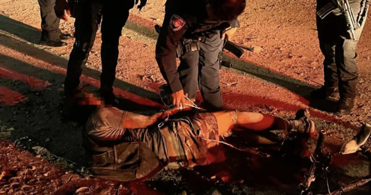 Someten a sujeto que intentó asaltar a familia con un machete