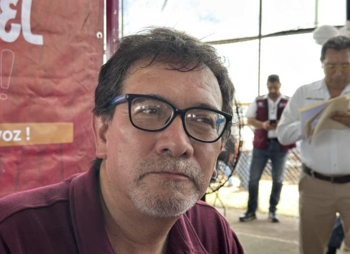 Urge traslado de monos aulladores