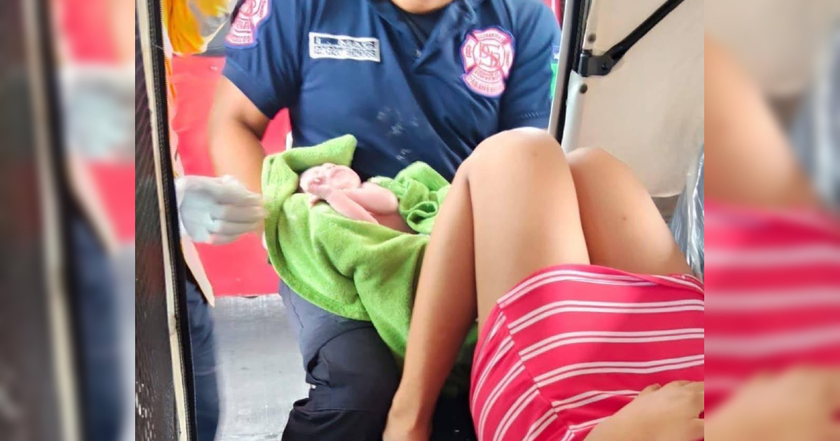 Bebé nació en una estación de bomberos