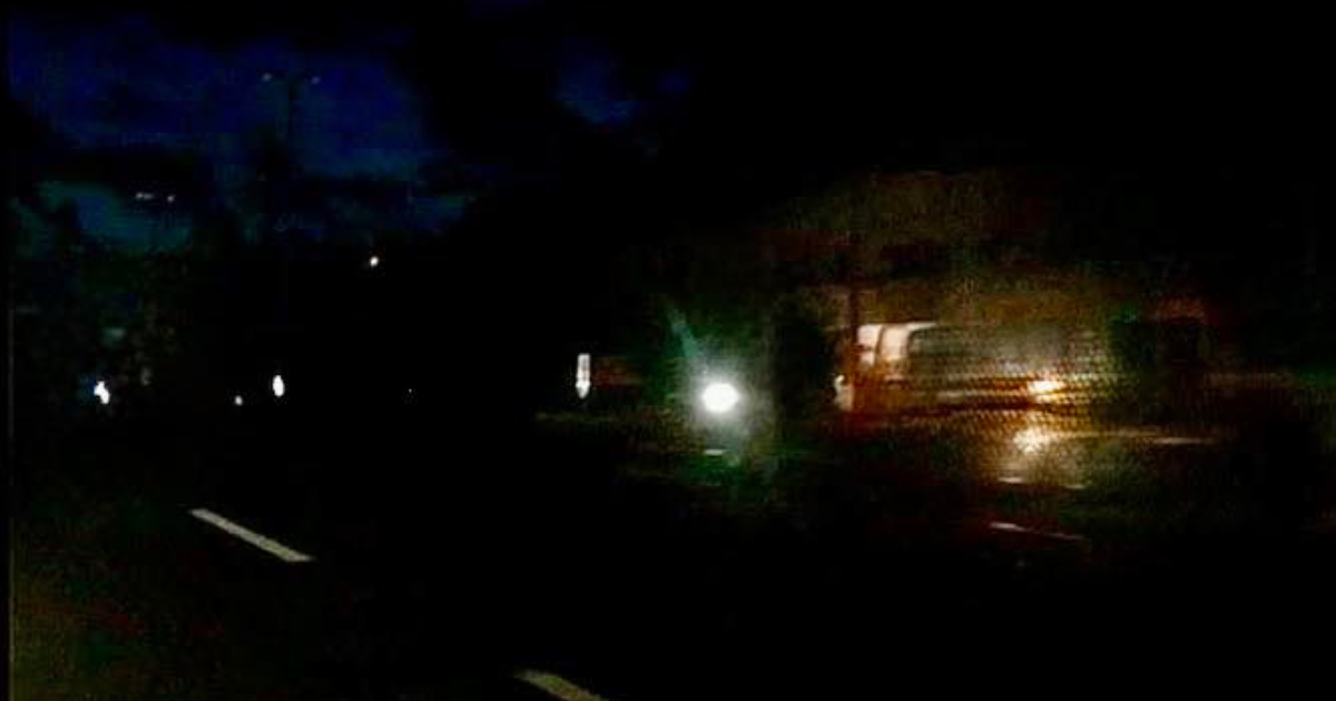 Vecinos apagones provocan enojo en Playa