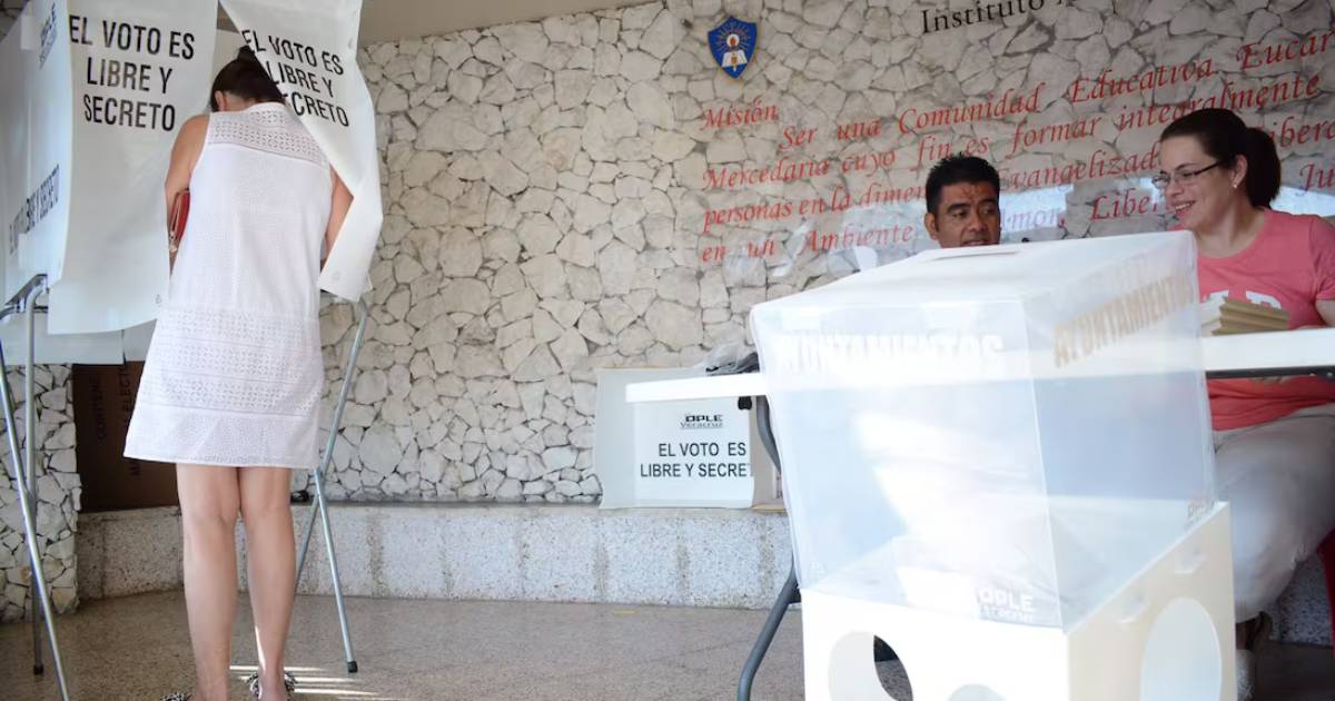 Sheinbaum llama éxito la elección judicial