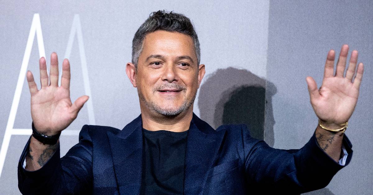 vínculo con Alejandro Sanz expone posible abuso